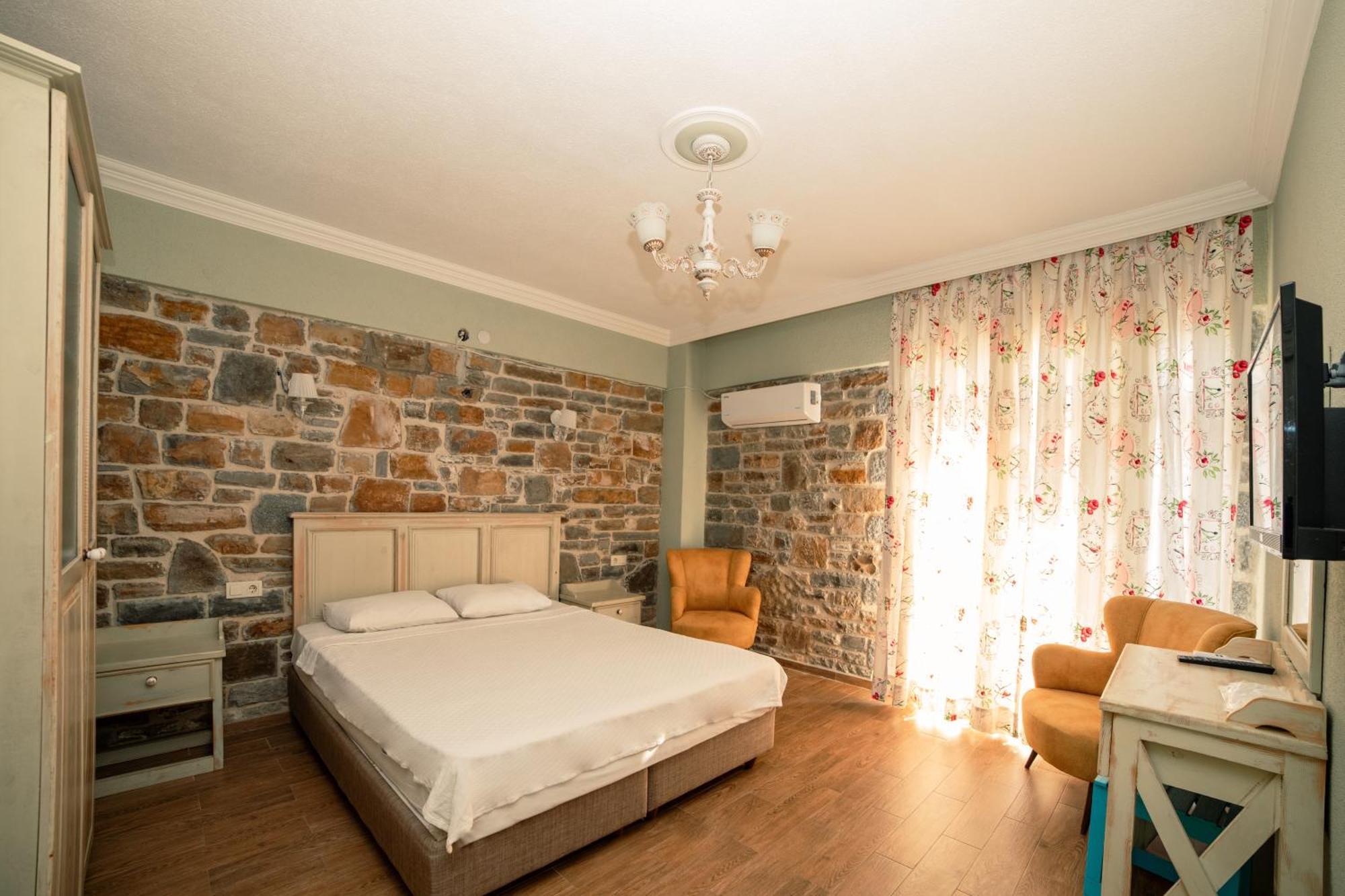 Yakamoz Hotel Goekceada İmroz Bagian luar foto